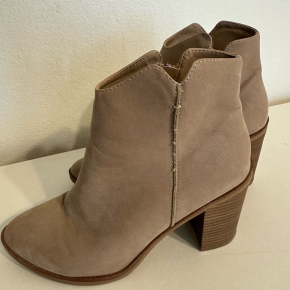 Altar’d State Ankle Boots Size 8 - Picture 4 of 10